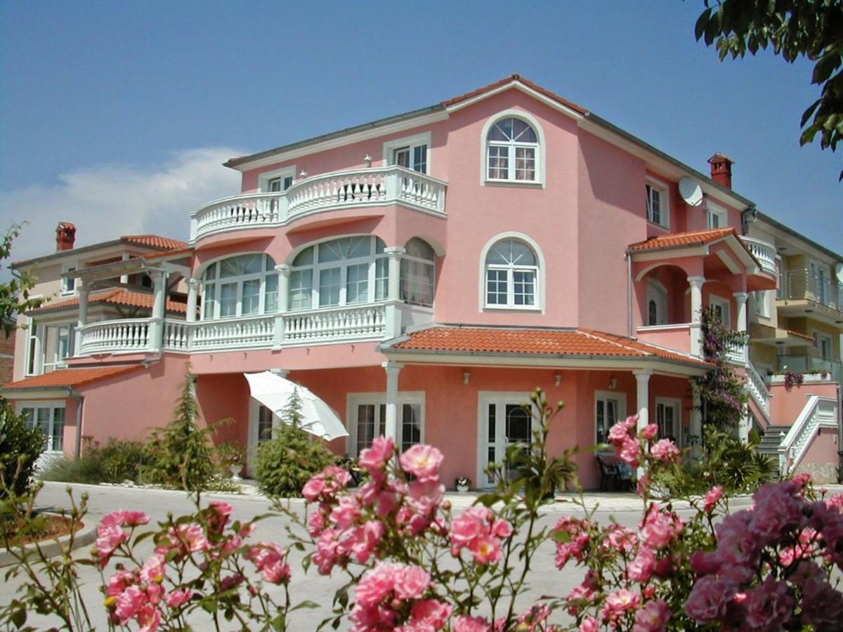 Hotel Villa Vera 파자나 외부 사진
